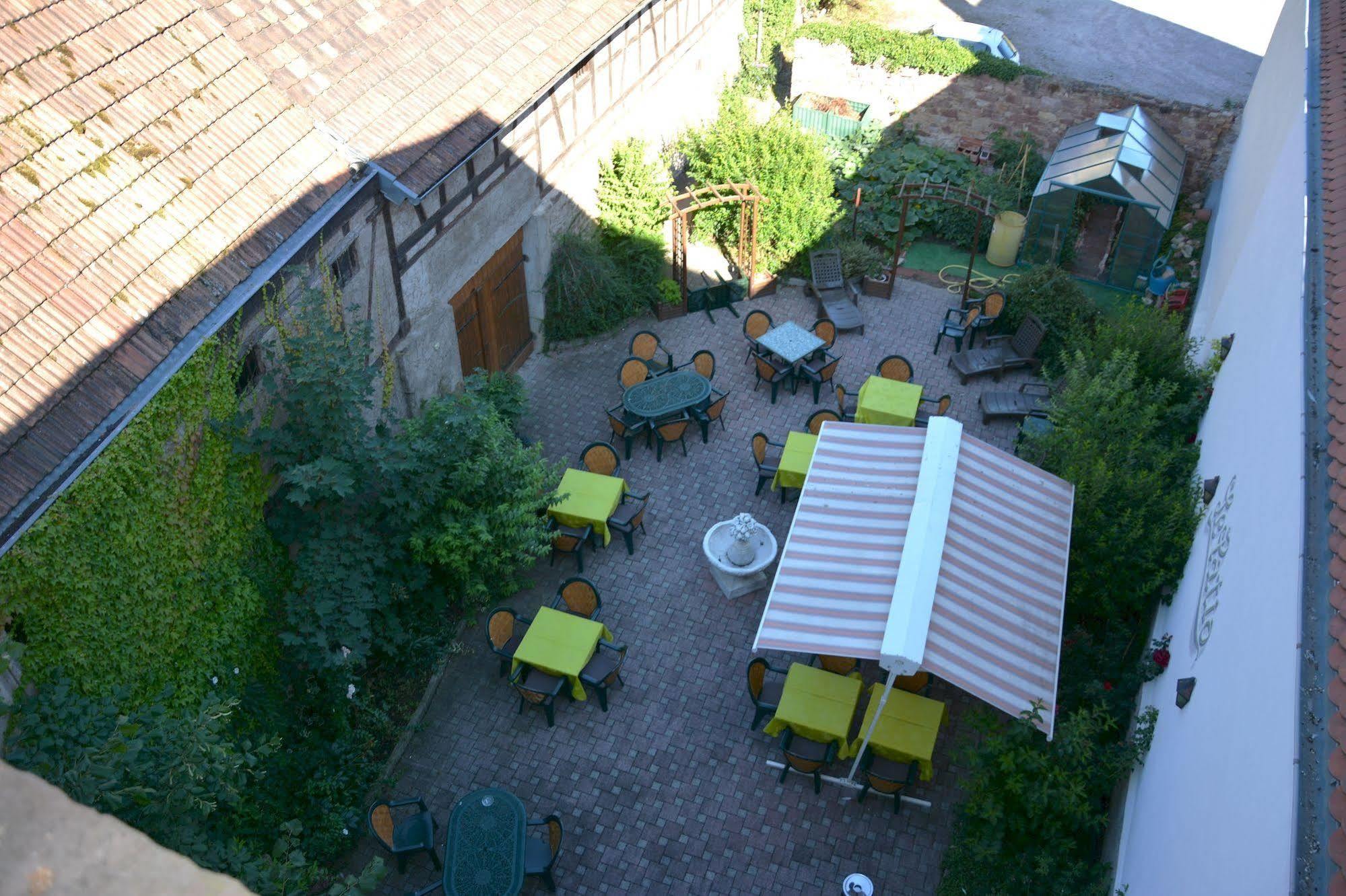 Logis Hotel Du Centre - Halte Ideale En Cyclotourisme Avec Garage A Velos Clos Molsheim Bagian luar foto